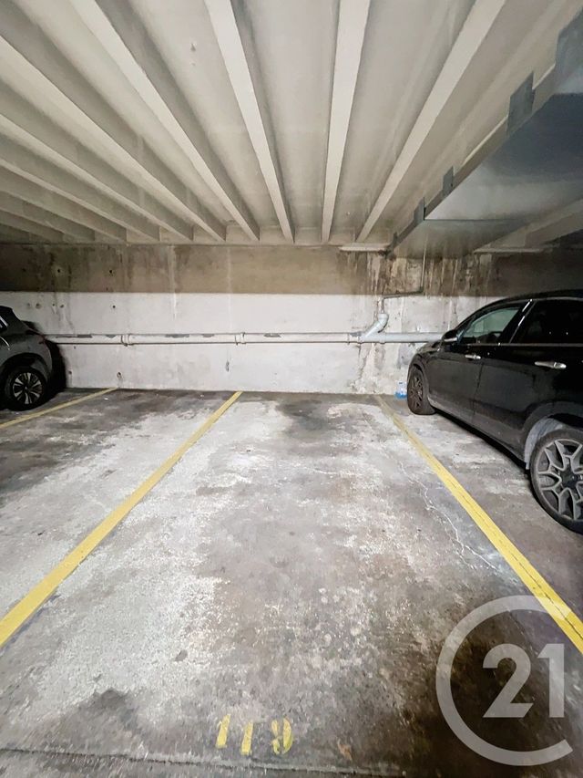 Parking à louer - 12 m2 - Boulogne Billancourt - 92 - ILE-DE-FRANCE